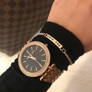 “Love You” gold bracelet